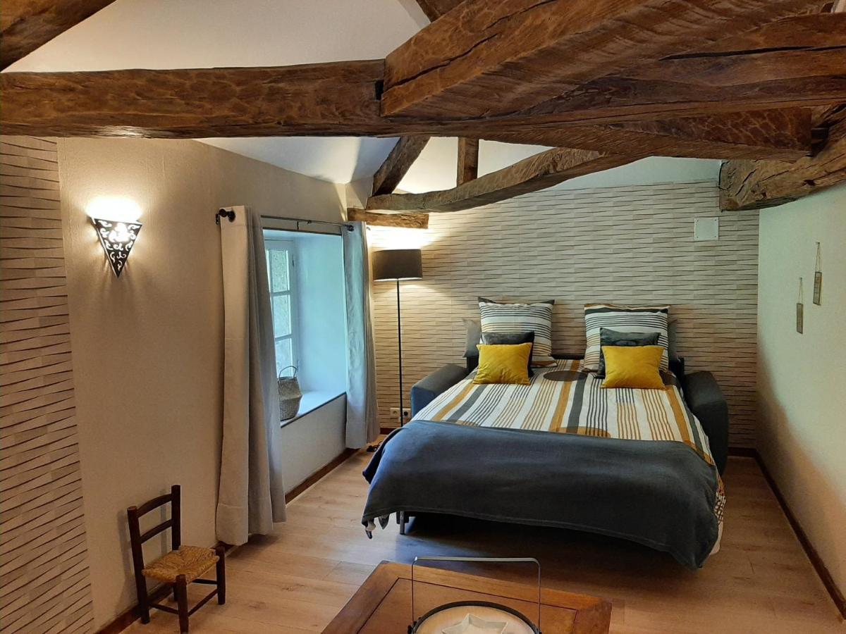 Chateau De Mornay Saint-Pierre-de-l'Isle Ngoại thất bức ảnh